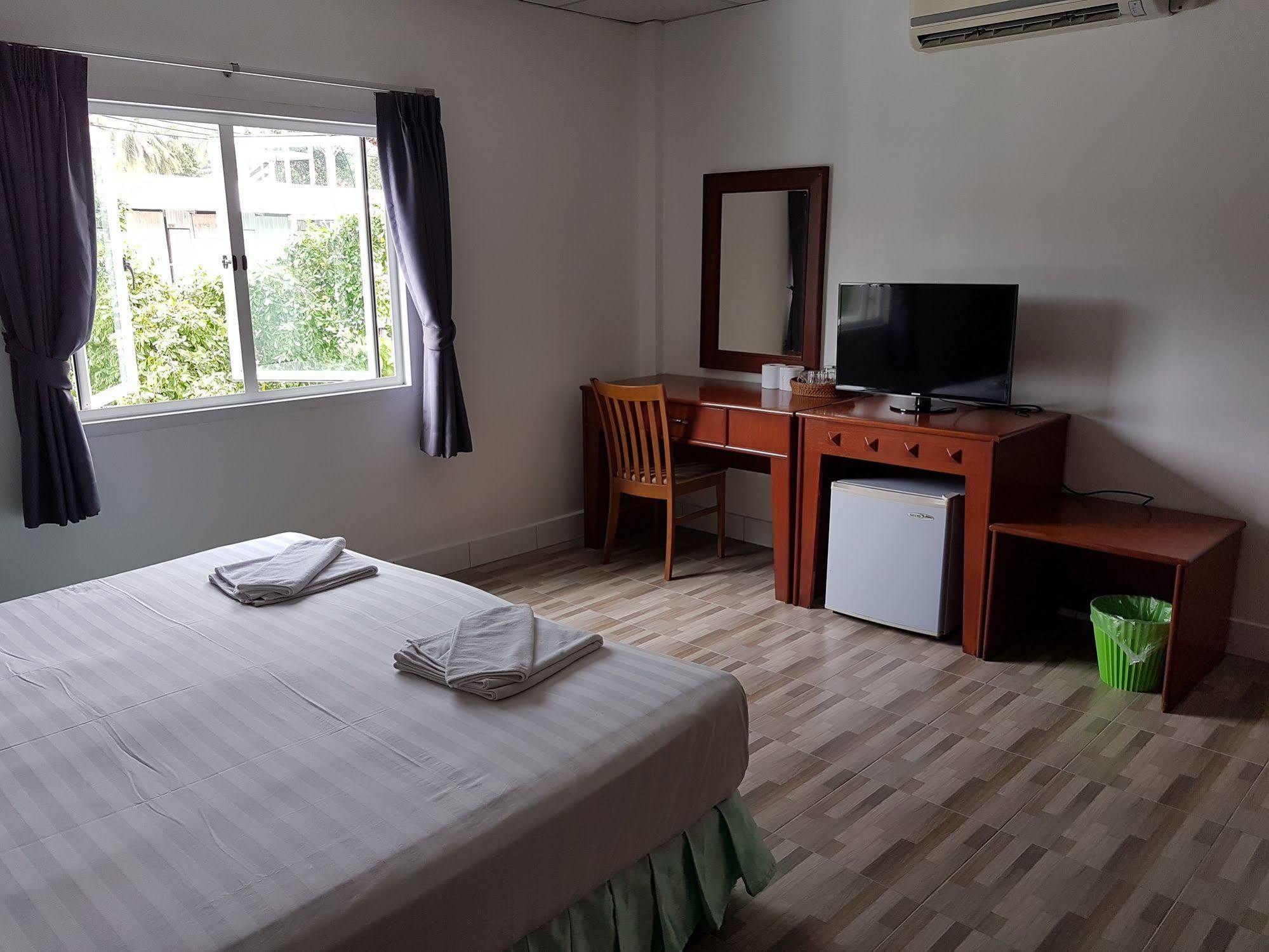 Welcome Inn Hotel @ Karon Beach. Single Room From Only 500 Baht Phuket Kültér fotó